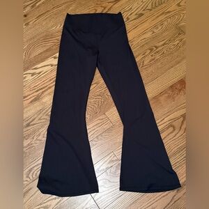 Black Flare Leggings – High Waist, Stretch Fit (Size M)